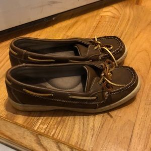 Boat duck shoes women’s brown